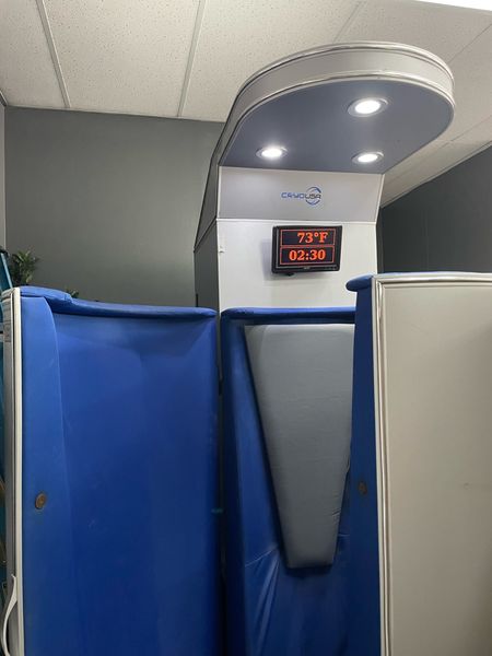 2015 Space Cabin, Kansas, USA used cryotherapy machine - photo 1