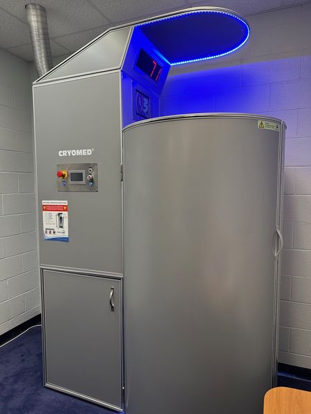 2016 Cryomed Pro, USA used cryotherapy machine - photo 2