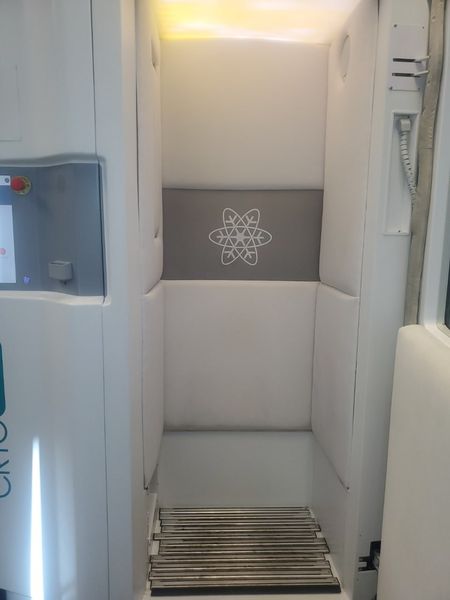 2017 Cryo Arctic used cryotherapy machine, San Diego, CA, USA - photo 5