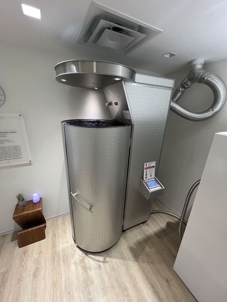 2018 used Yuka cryosauna, Springfield, USA - photo 3