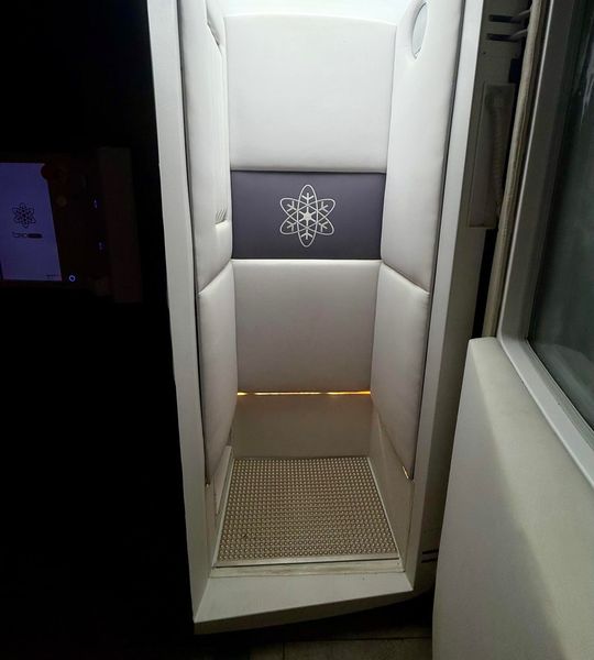 2019 Cryo Arctic used cryotherapy machine, New York, USA - photo 4