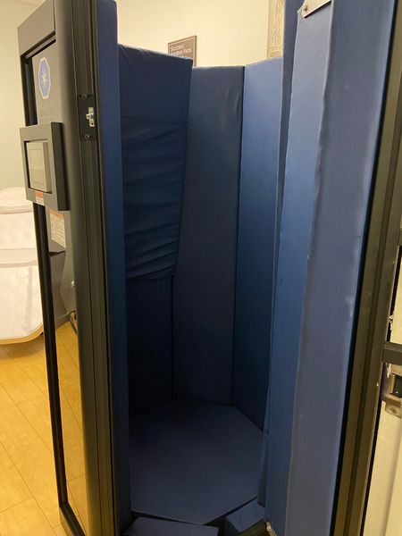 2019 Impact Standard 70, Georgia, USA used cryotherapy machine - photo 2