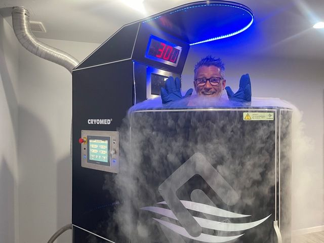 2020 Cryomed PRO, Texas, USA used cryotherapy machine - photo 2