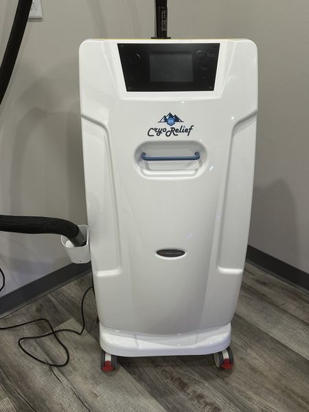 2022 Cryomed One with Cryo-T Elephant, USA used cryotherapy mach - photo 2