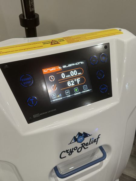 2022 Cryomed One with Cryo-T Elephant, USA used cryotherapy mach - photo 3