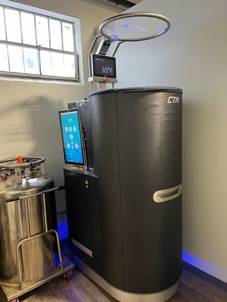 2022 CTN Cryo Cabin, USA used cryotherapy machine - photo 3