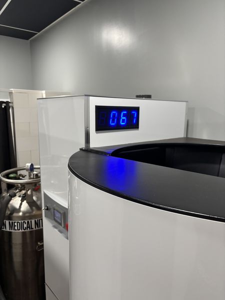 2022 M-Cryo Space Cabin Elite XL, Marietta, USA - Foto 1