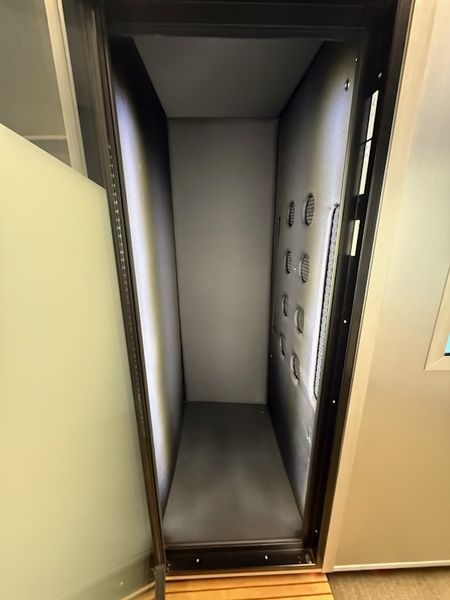 2024 The Edge by Olympic Peninsula, USA used cryotherapy machine - photo 6